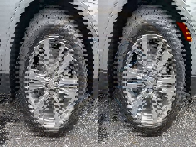 New 2026 Cadillac XT5 Luxury image 10