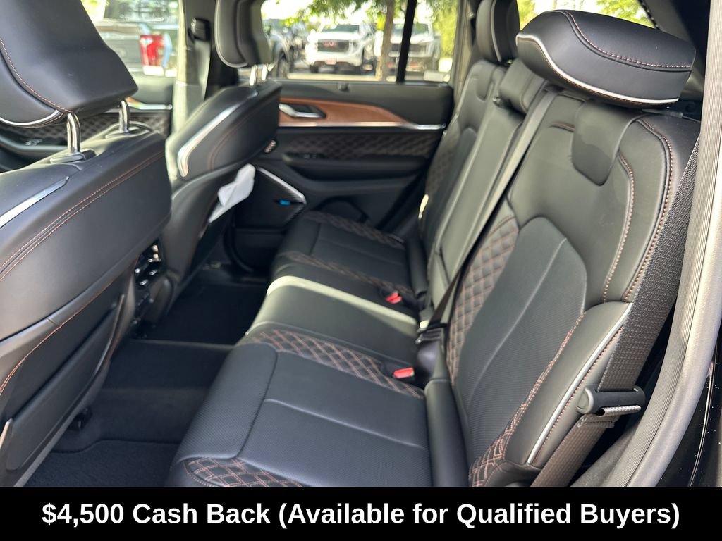 New 2026 Jeep Grand Cherokee Summit w/ Obsidian Package AWD/4WD image 33