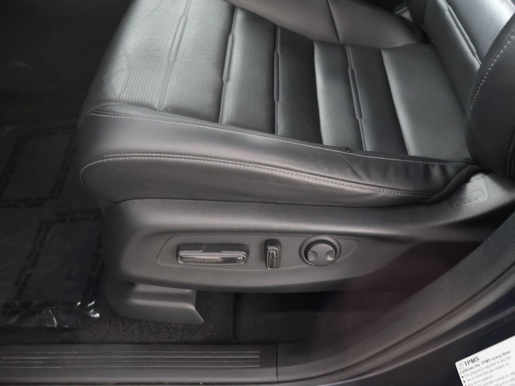 Used 2025 Honda CR-V EX-L image 32