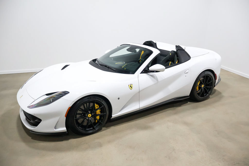 Used 2022 Ferrari 812 GTS RWD image 19