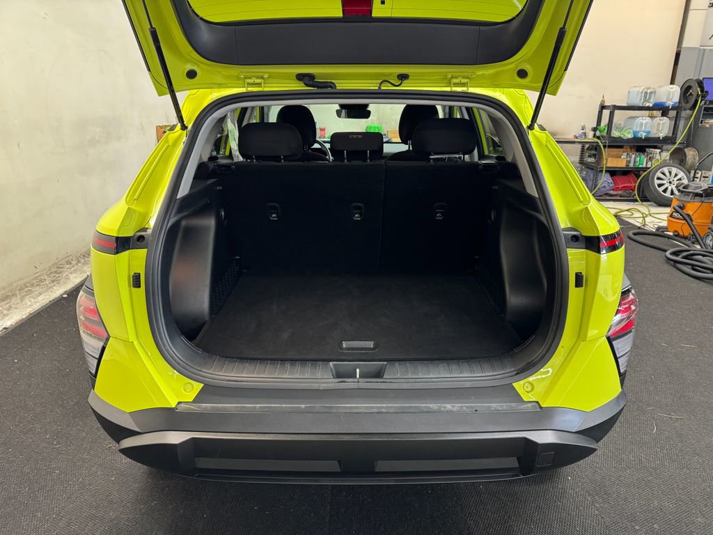 Used 2025 Hyundai Kona SEL image 6