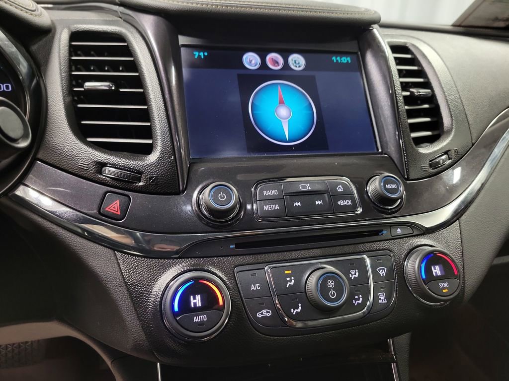 Used 2014 Chevrolet Impala LT w/ Convenience Package image 15