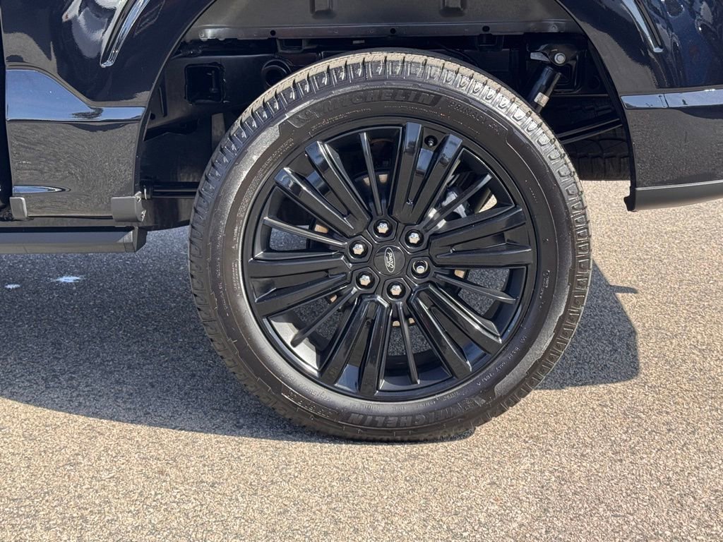 Certified 2025 Ford F150 Platinum w/ Equipment Group 702A High image 14