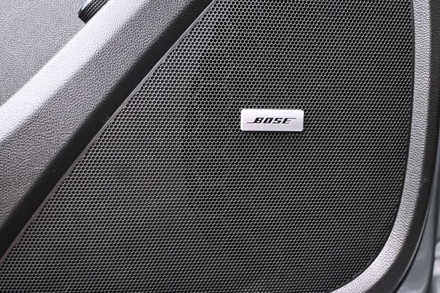 Used 2023 Chevrolet Traverse RS w/ LPO, Floor Liner Package AWD/4WD image 19