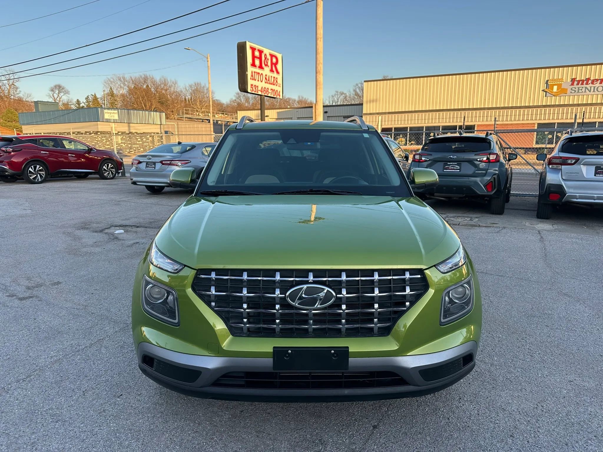 Used 2021 Hyundai Venue SEL FWD image 8