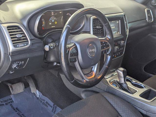 Used 2020 Jeep Grand Cherokee Laredo image 8