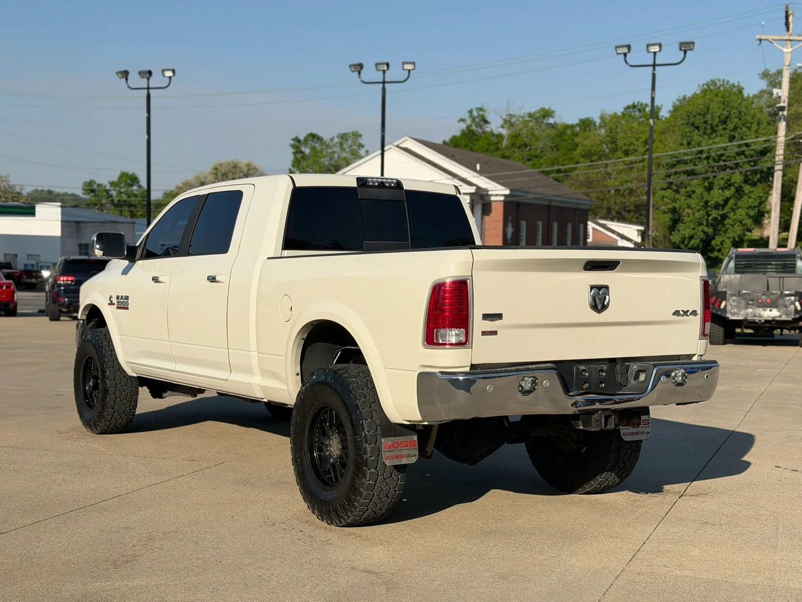 Used 2016 RAM 3500 Laramie AWD/4WD image 4