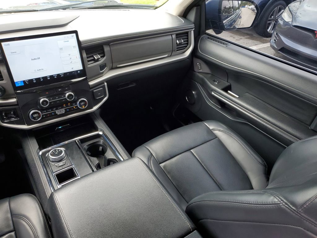 Used 2022 Ford Expedition Max XLT RWD image 18