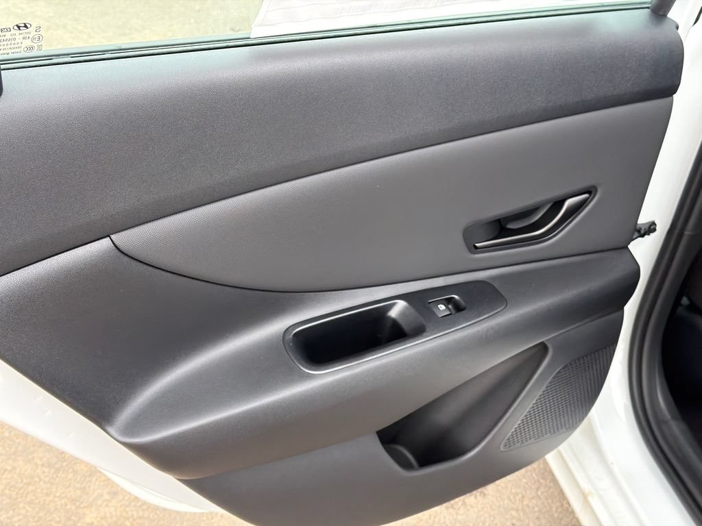 New 2026 Hyundai Elantra Sport FWD image 22