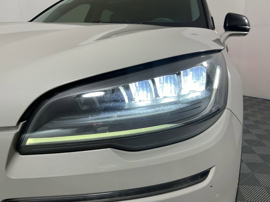 Used 2020 Lincoln Aviator Reserve image 8