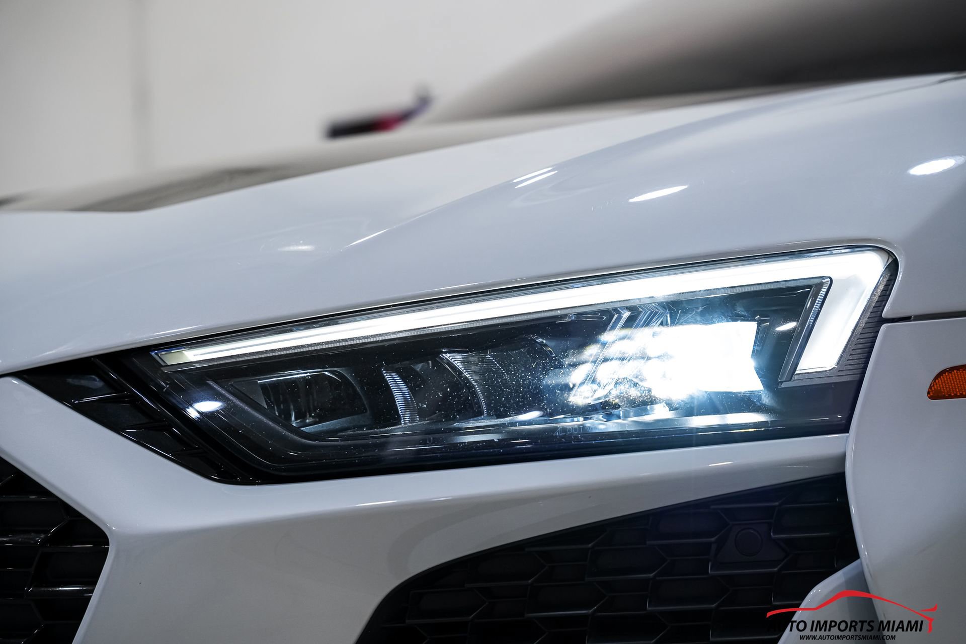 Used 2020 Audi R8 V10 w/ Carbon Exterior Package image 51