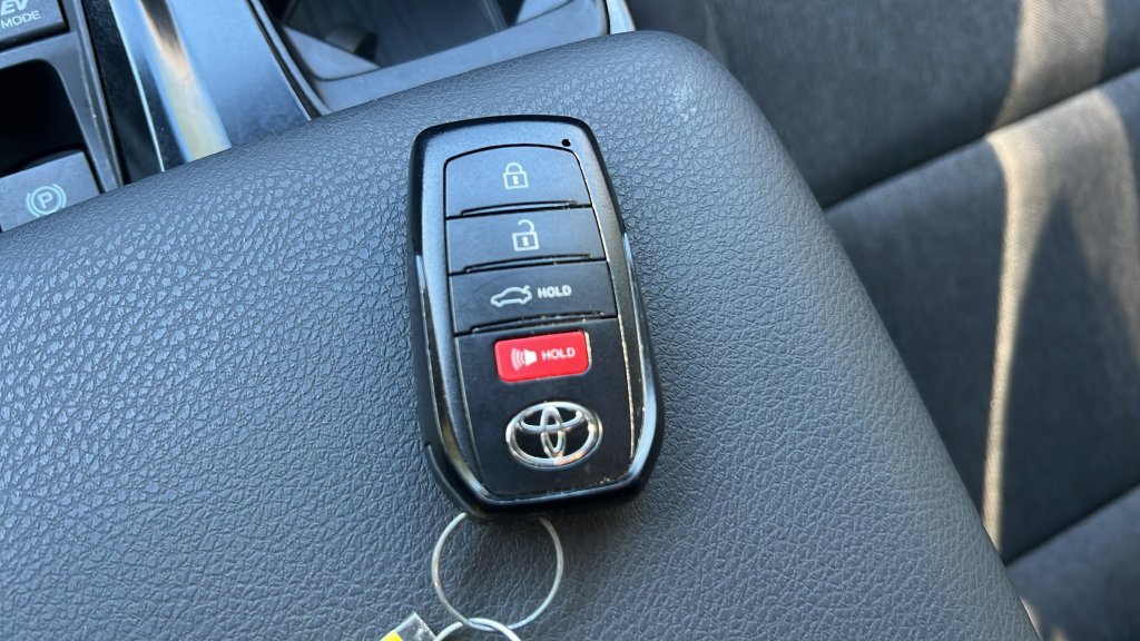 Used 2026 Toyota Camry LE FWD image 22