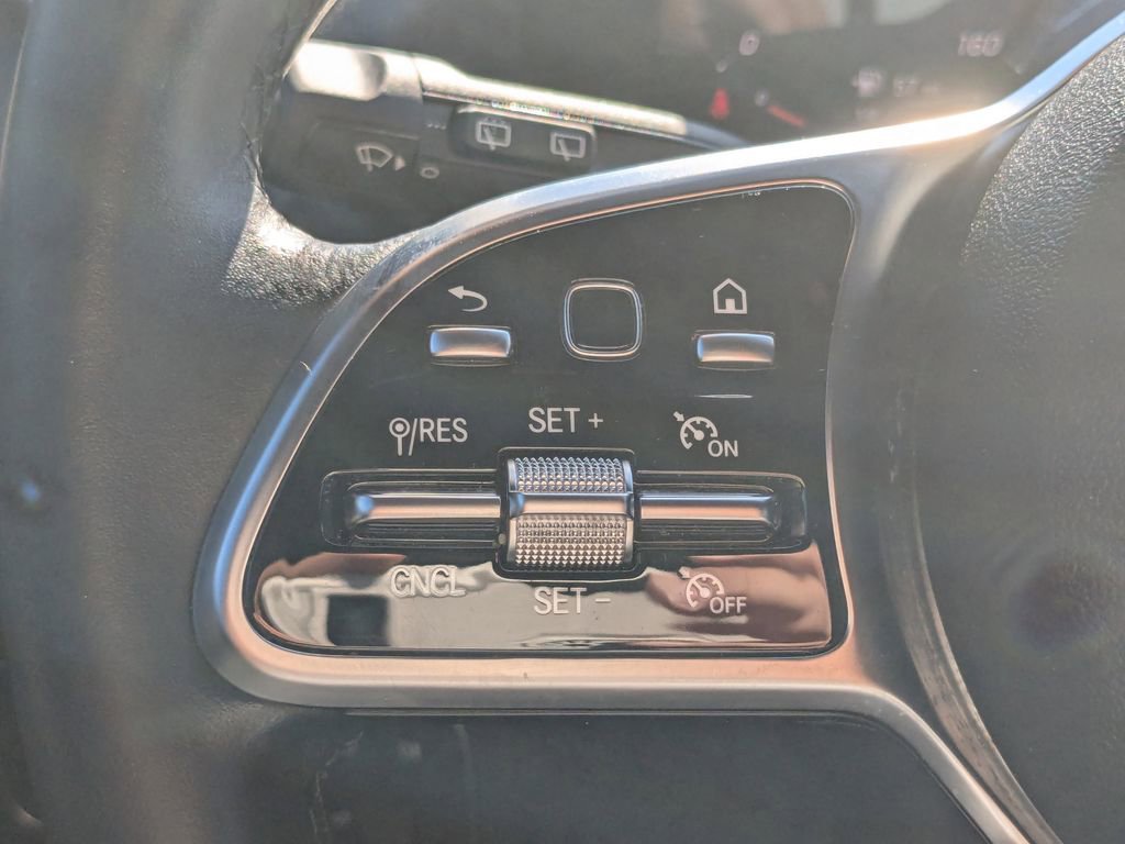 New 2022 Mercedes-Benz GLA 250 4MATIC image 12