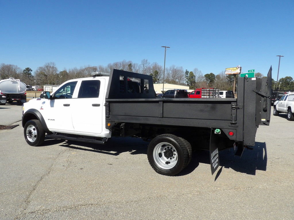 Used 2020 RAM 5500 Tradesman image 4