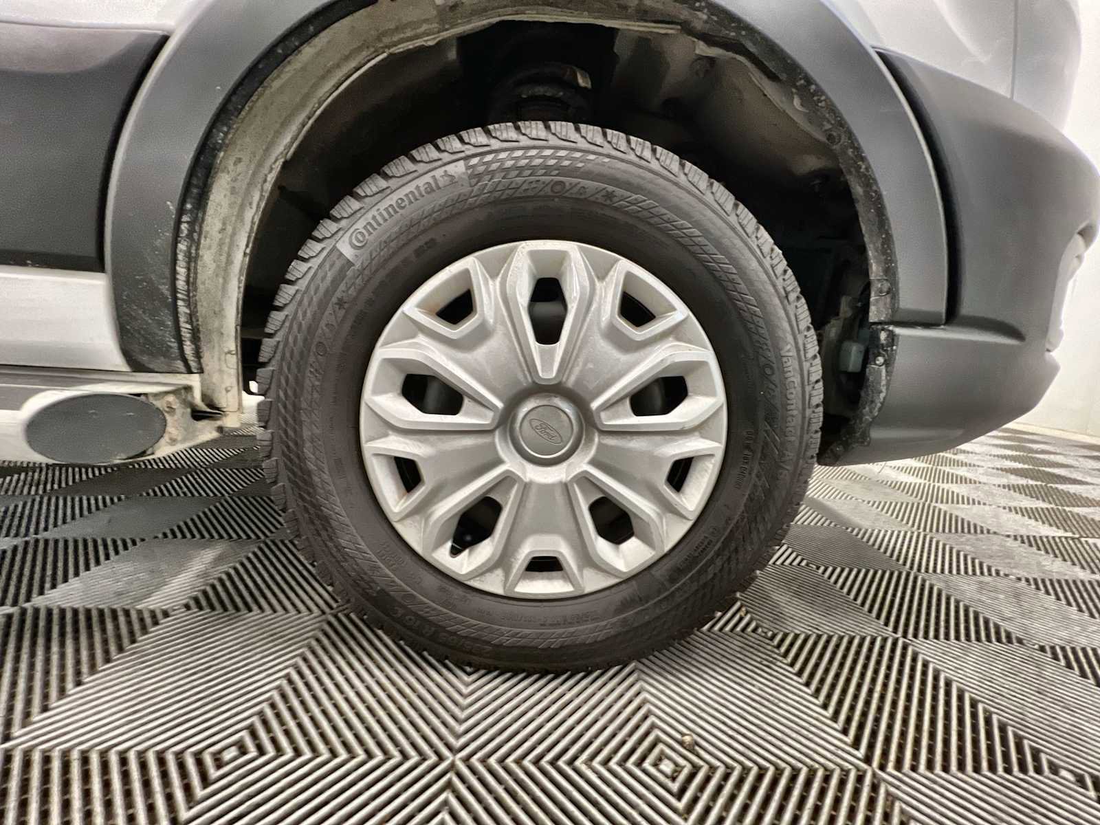 Used 2024 Ford Transit 250 Low Roof w/ Exterior Upgrade Package image 16