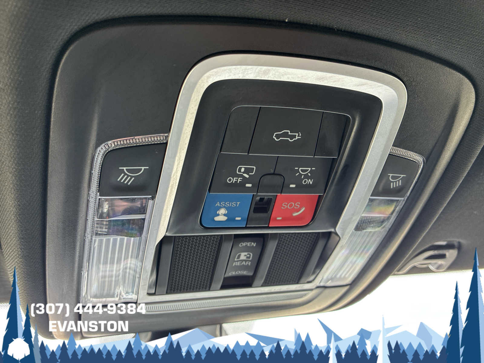 Used 2024 RAM 3500 Laramie w/ Night Edition image 19