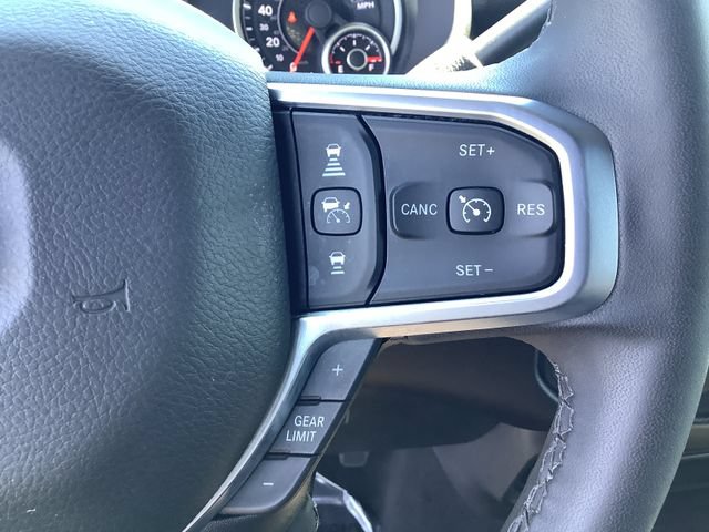 Used 2025 RAM 2500 Big Horn AWD/4WD image 12