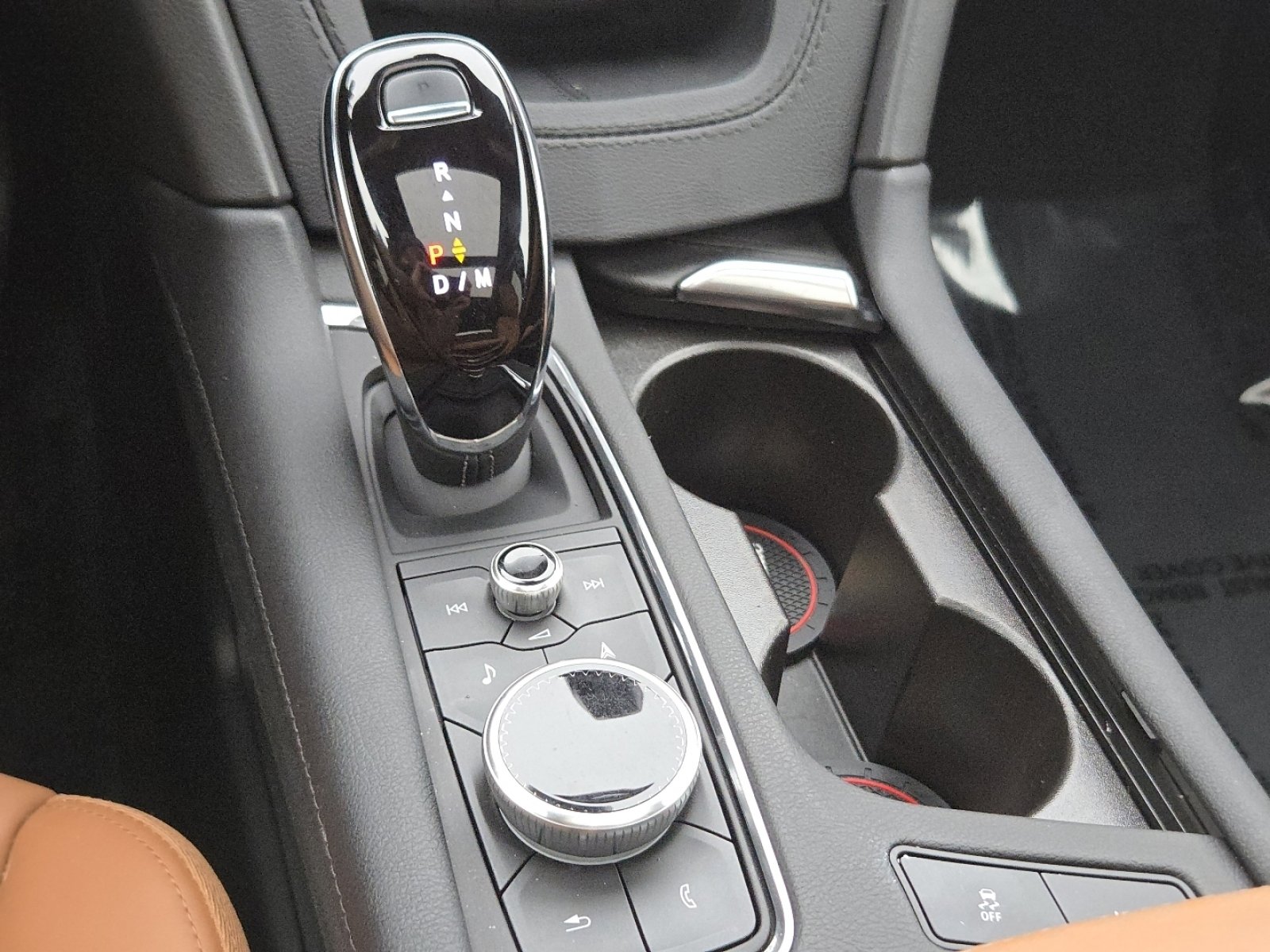 Used 2024 Cadillac XT5 Premium Luxury image 35