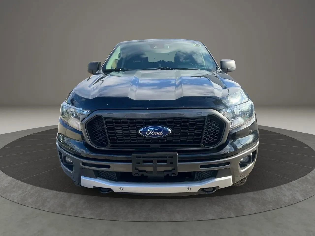 Used 2019 Ford Ranger XLT w/ Equipment Group 302A Luxury AWD/4WD image 2