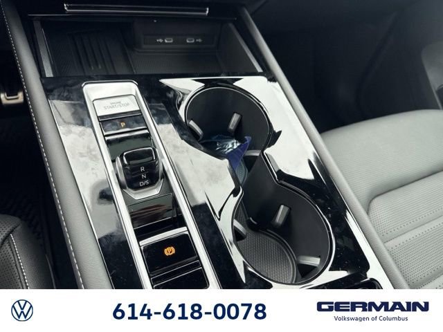 New 2026 Volkswagen Atlas Cross Sport SEL R-Line image 30