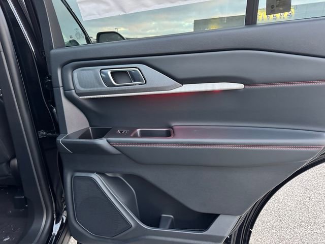 New 2026 Ford Explorer ST-Line w/ ST-Line Street Pack image 12