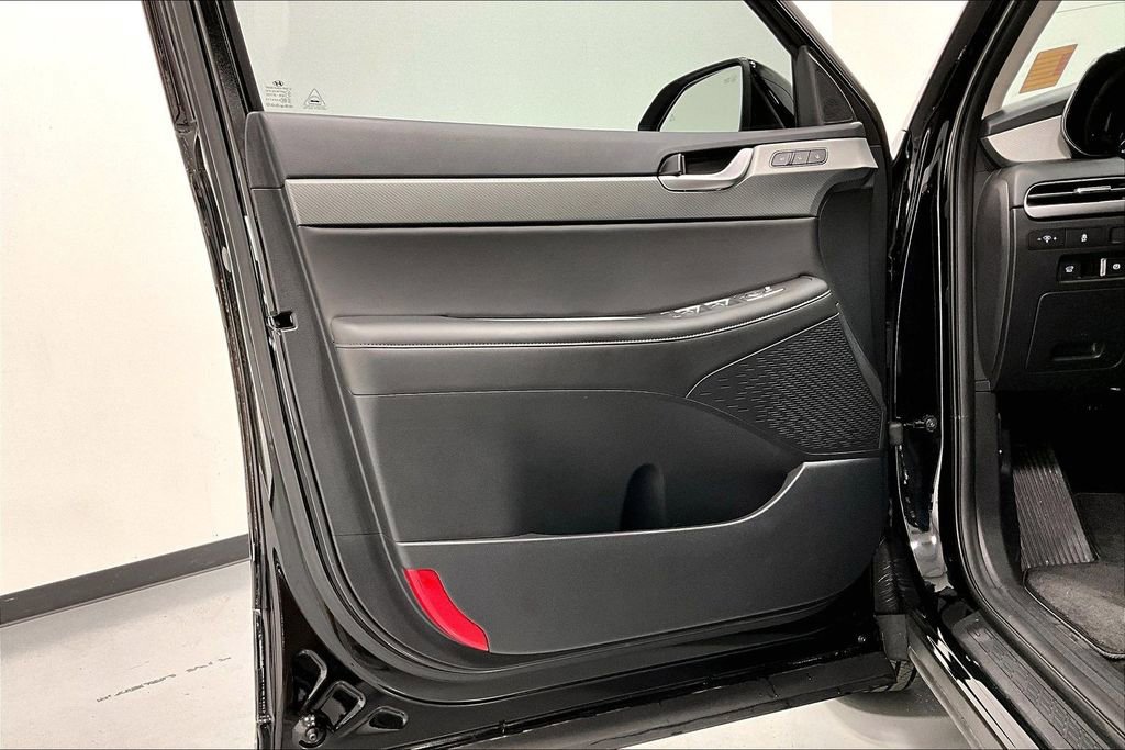 Used 2025 Hyundai Palisade SEL image 21