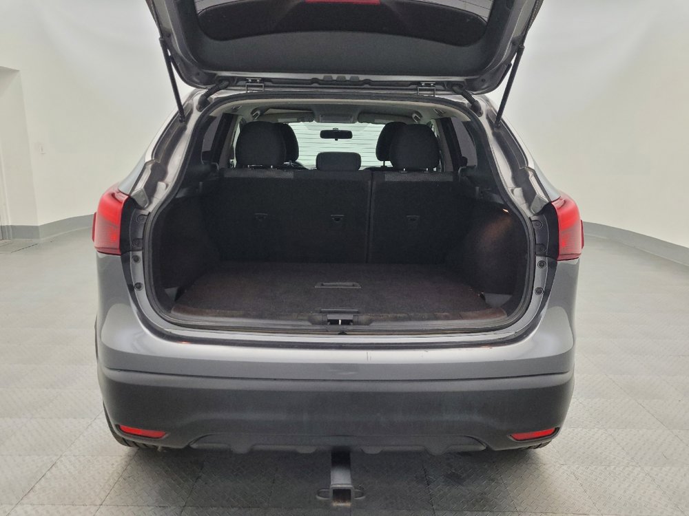 Used 2017 Nissan Rogue Sport SV image 29