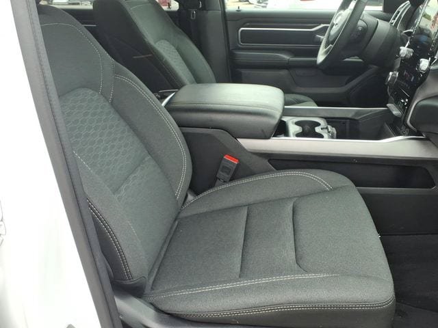 Used 2025 RAM 1500 Big Horn AWD/4WD image 15