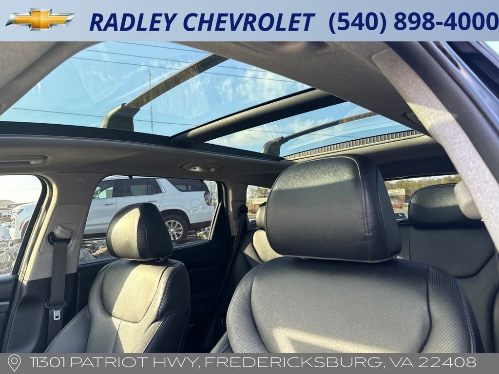 Used 2019 Hyundai Santa Fe AWD image 11