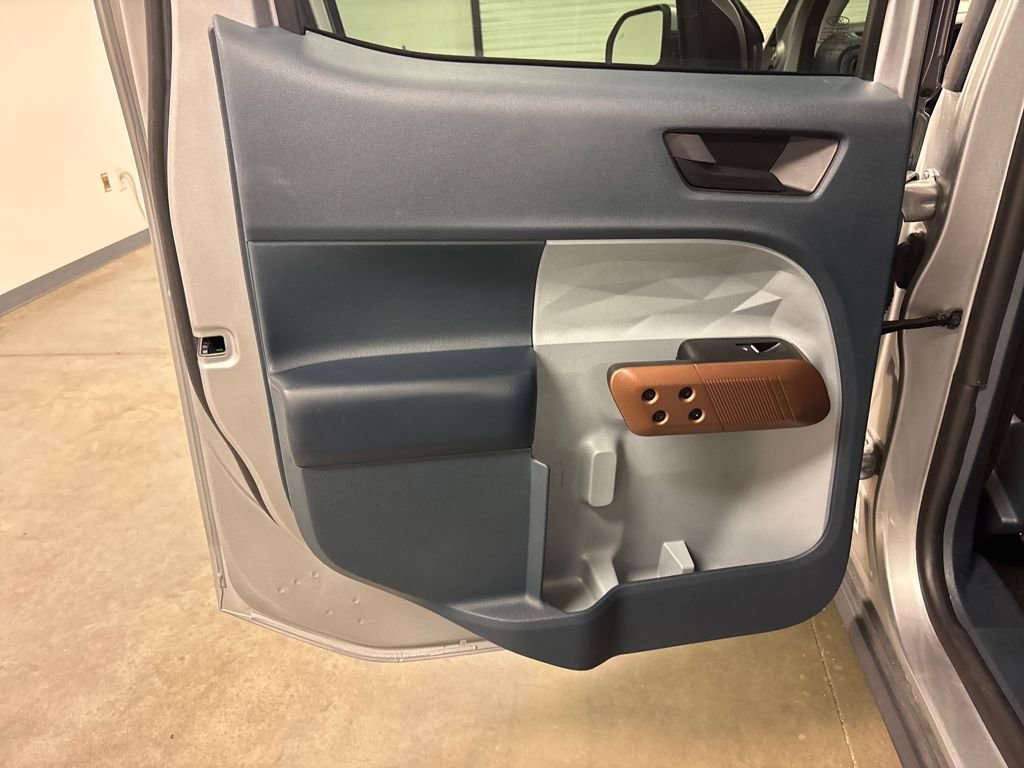 Used 2022 Ford Maverick Lariat w/ Lariat Luxury Package image 31