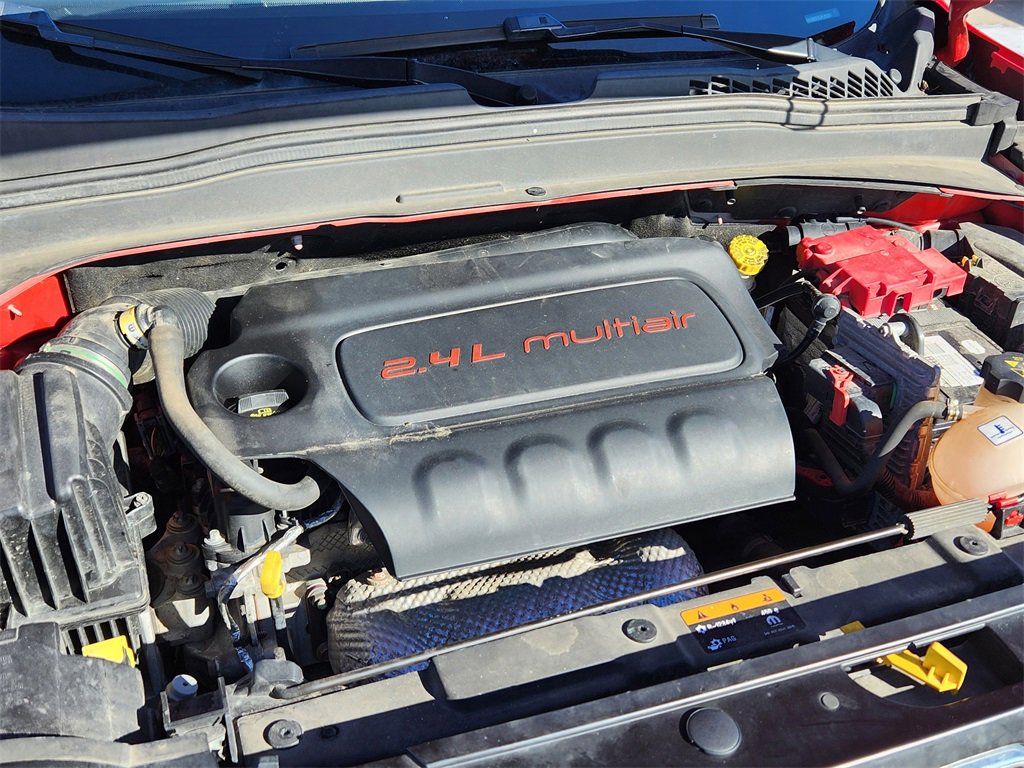 Used 2020 Jeep Renegade Latitude w/ Cold Weather Group image 17