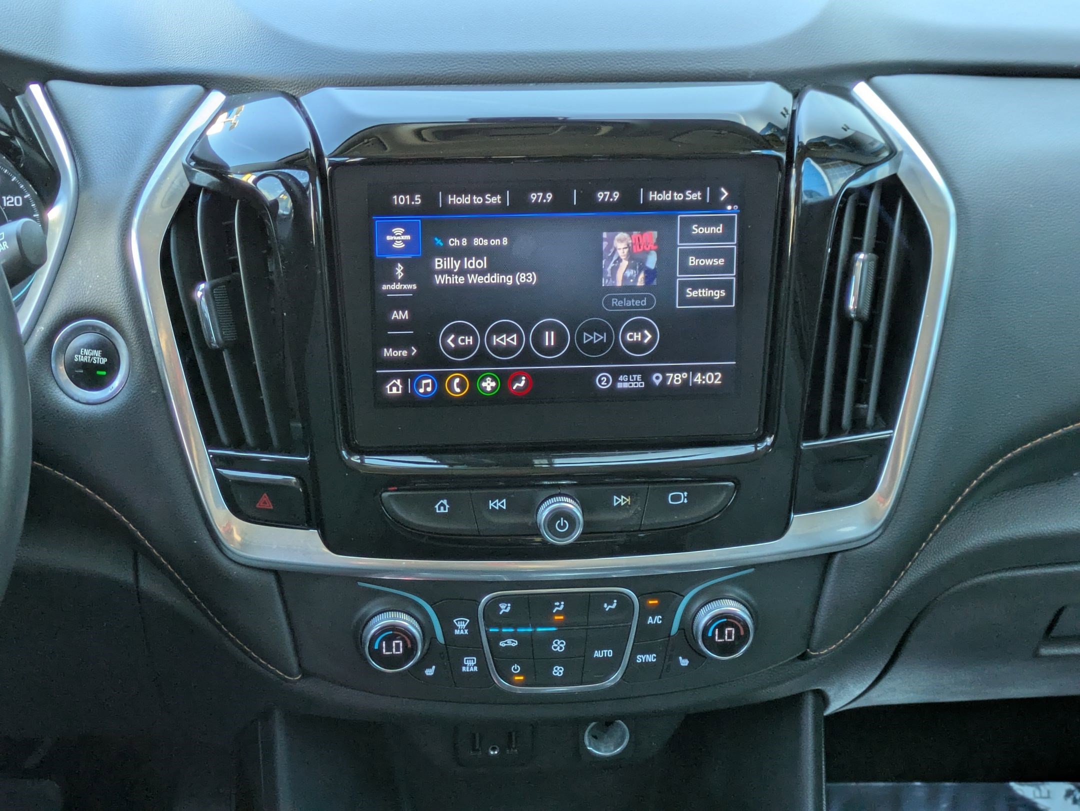 Used 2021 Chevrolet Traverse LT FWD image 18
