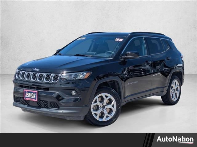 Used 2025 Jeep Compass Latitude w/ Sun & Sound Group image 1