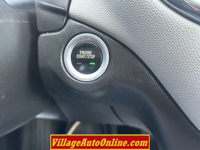 Used 2019 Chevrolet Equinox LT w/ LT True North Edition AWD/4WD image 27
