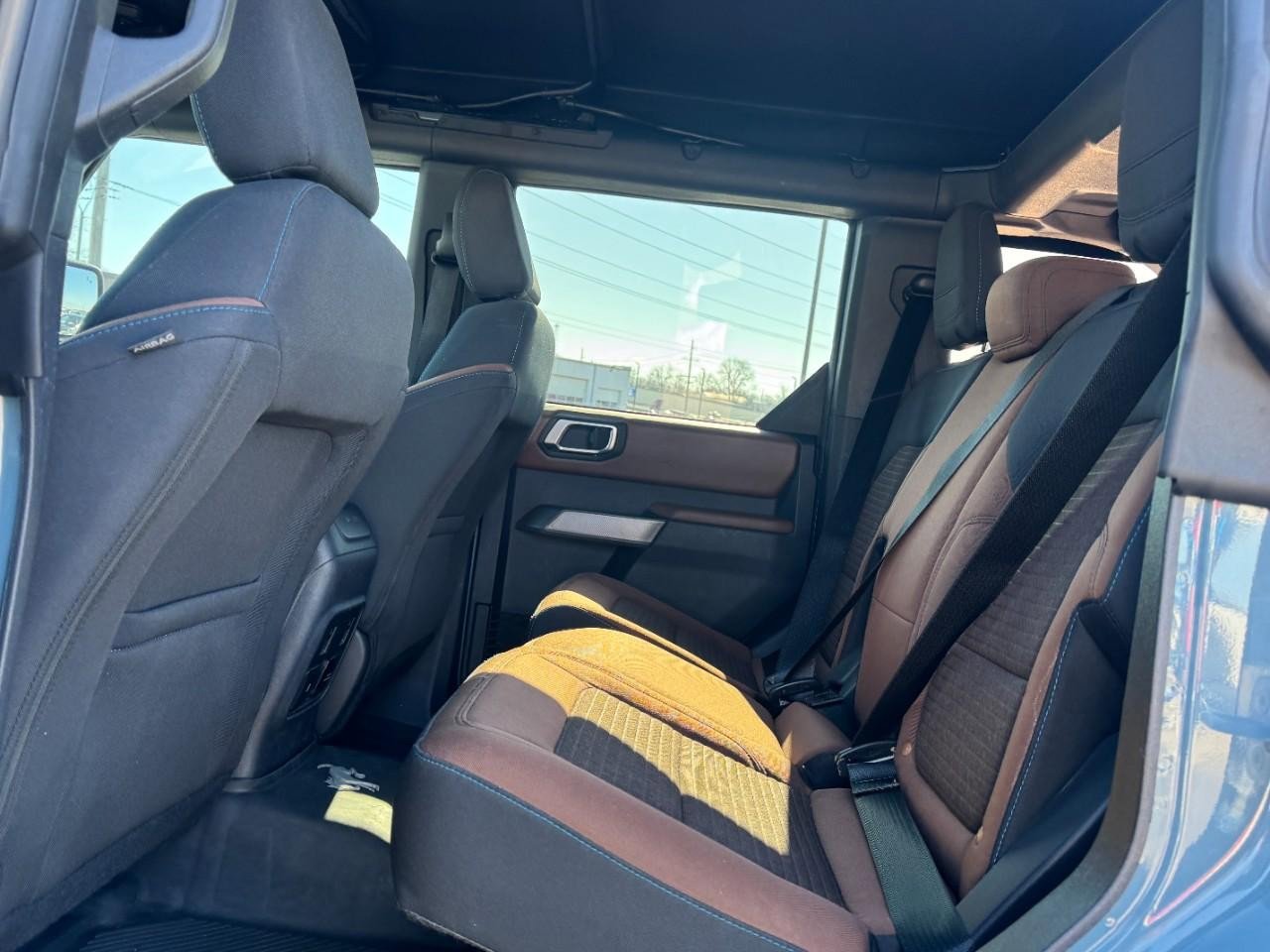 Used 2021 Ford Bronco Outer Banks image 9