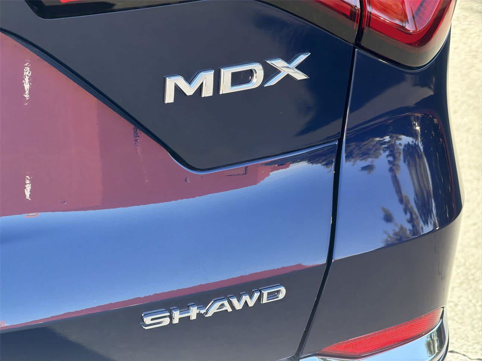 Used 2024 Acura MDX w/ Technology Package AWD/4WD image 8