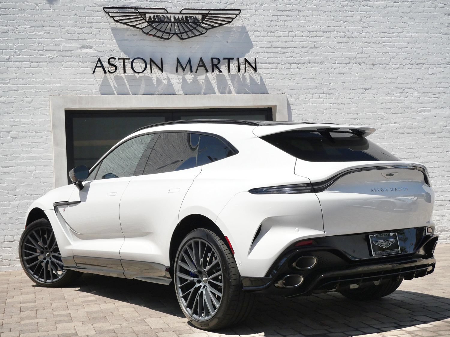 New 2026 Aston Martin DBX S AWD/4WD image 2