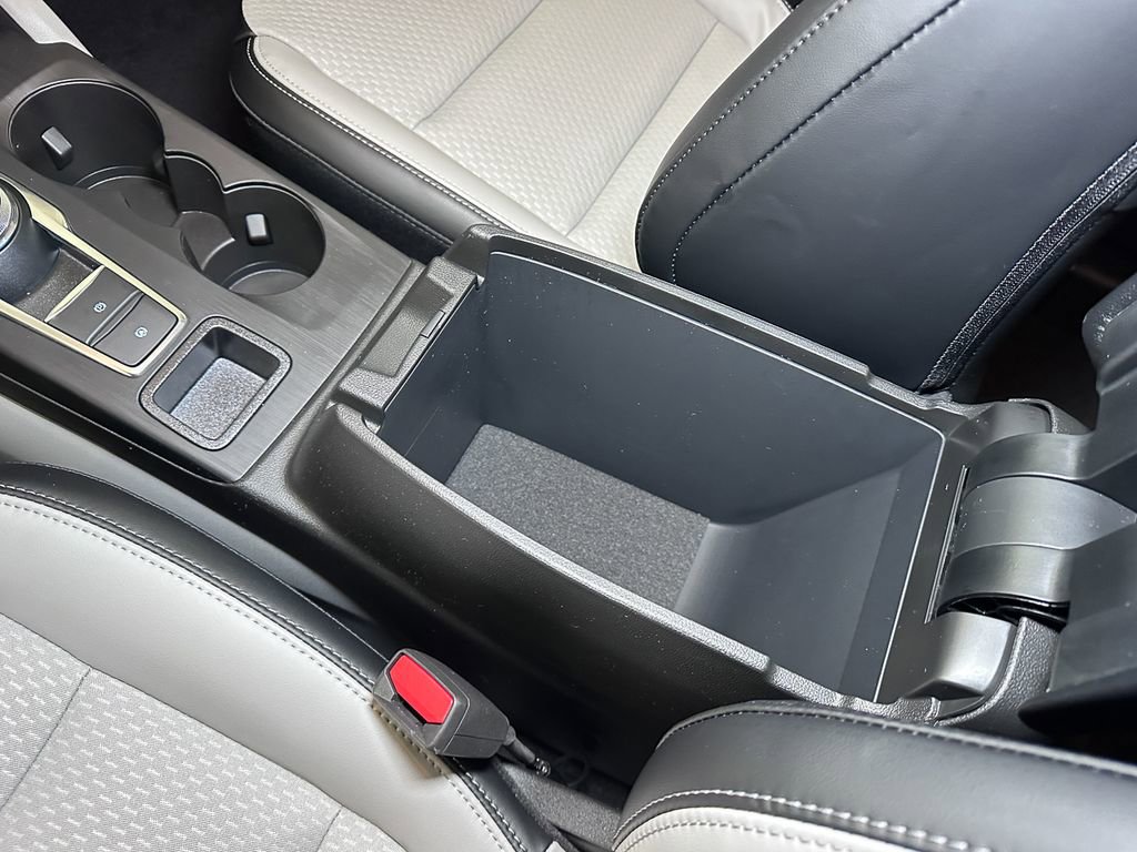 New 2026 Ford Escape SE image 30