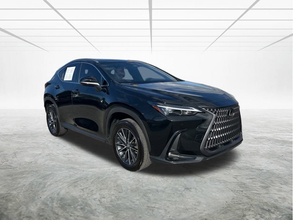 Used 2025 Lexus NX 250 FWD w/ Premium Package image 2