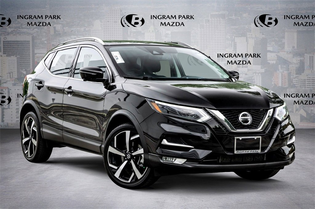 Used 2022 Nissan Rogue Sport SL w/ Premium Package