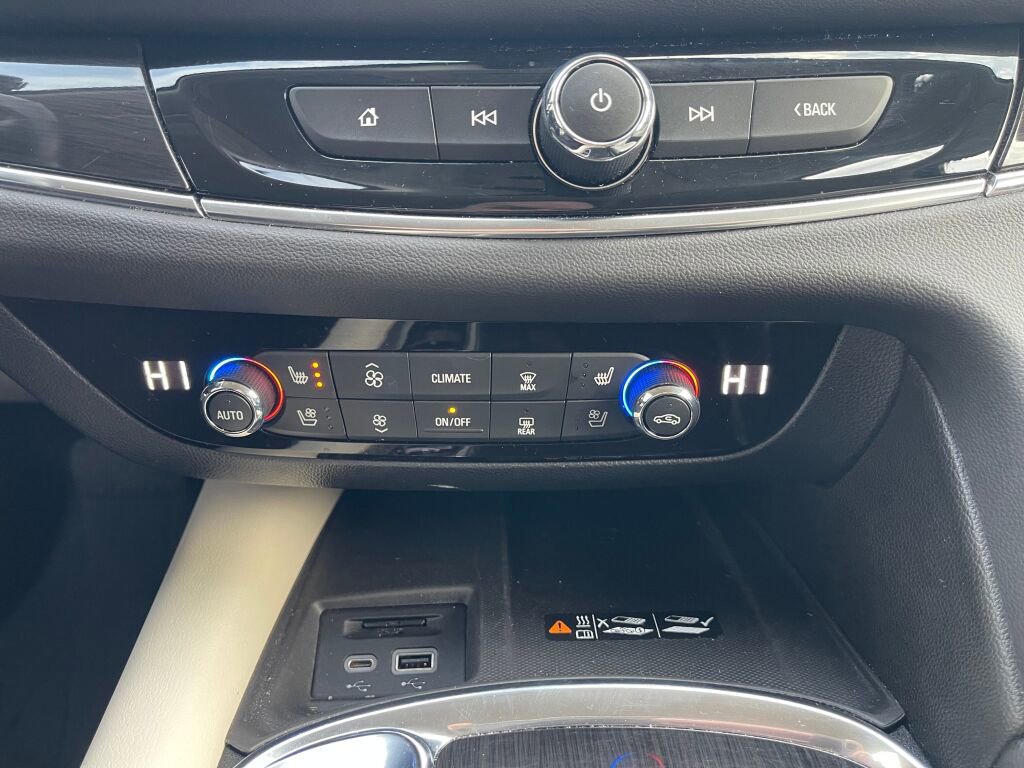 Used 2023 Buick Enclave Premium AWD/4WD image 14