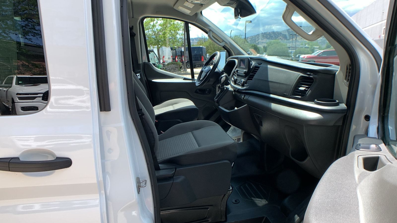 Used 2024 Ford Transit 350 XL AWD/4WD image 22