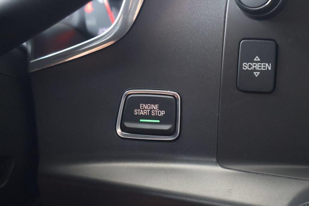 Used 2014 Chevrolet Corvette Stingray Coupe RWD image 30