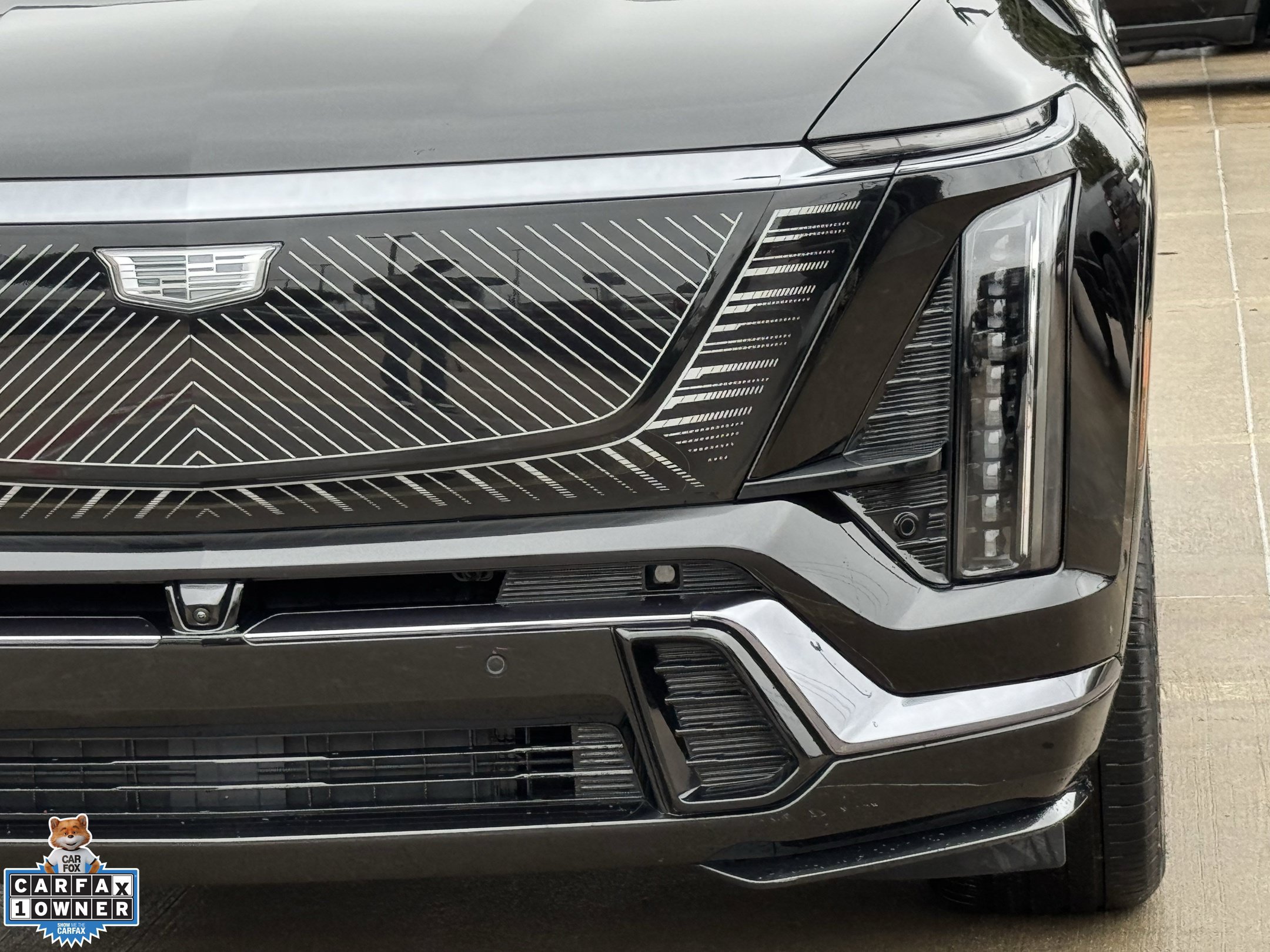 Used 2026 Cadillac Vistiq Platinum w/ LPO, Floor Liner Package AWD/4WD image 11