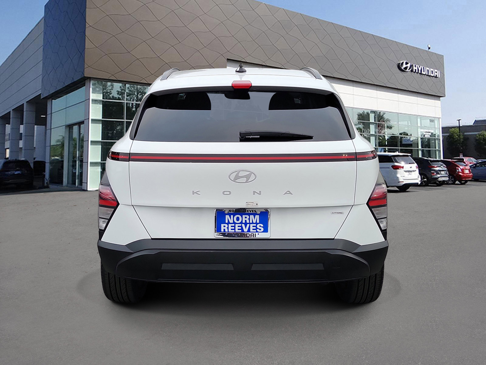 Certified 2024 Hyundai Kona SEL AWD/4WD image 4