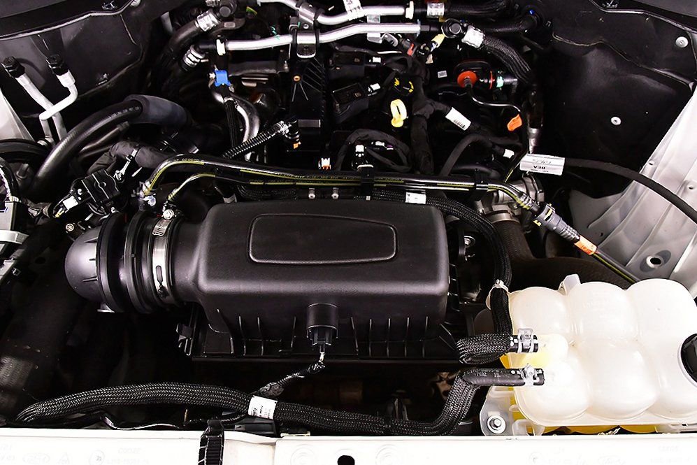 Used 2024 Ford Explorer XLT w/ Class IV Trailer Tow Package image 34