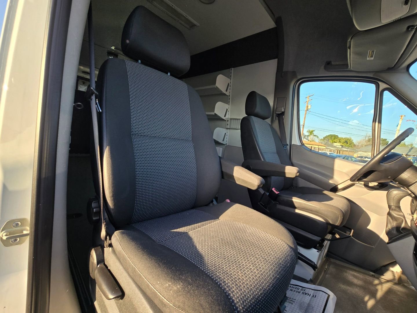 Used 2010 Mercedes-Benz Sprinter 3500 image 9