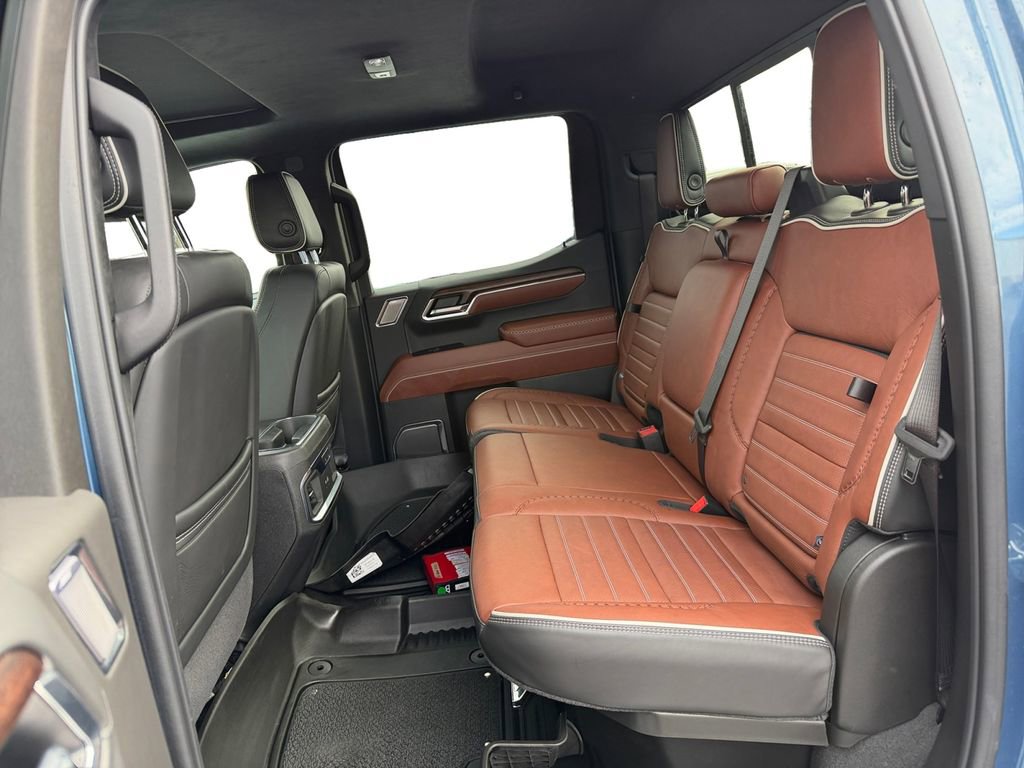 Used 2025 GMC Sierra 1500 Denali Ultimate image 13