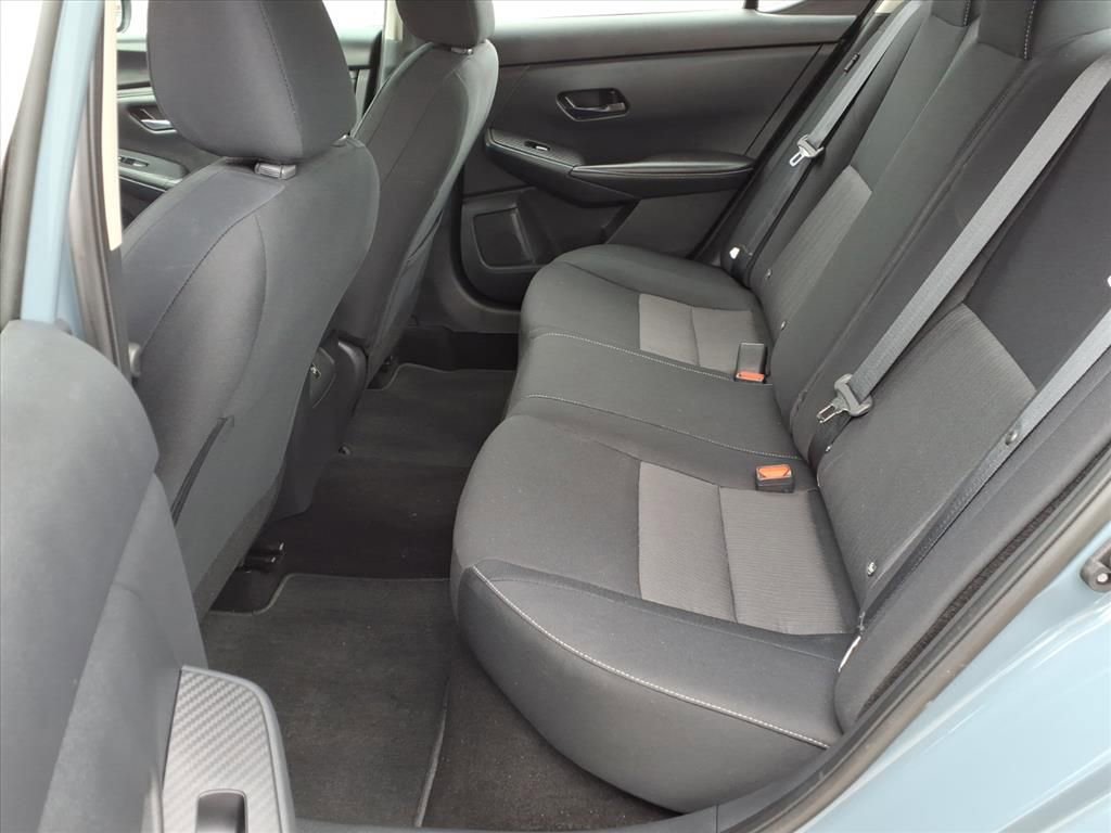 Used 2024 Nissan Sentra SV image 13