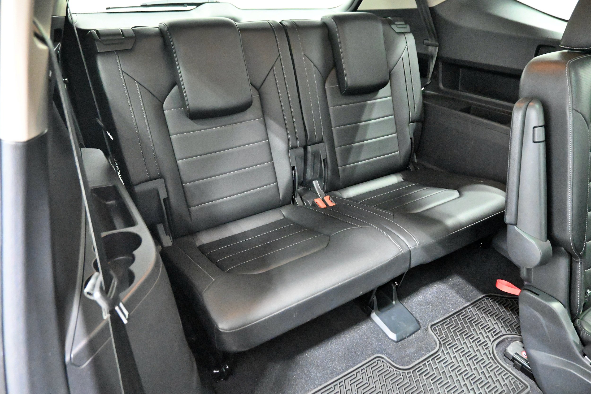 Used 2019 Volkswagen Atlas SEL Premium AWD/4WD image 31